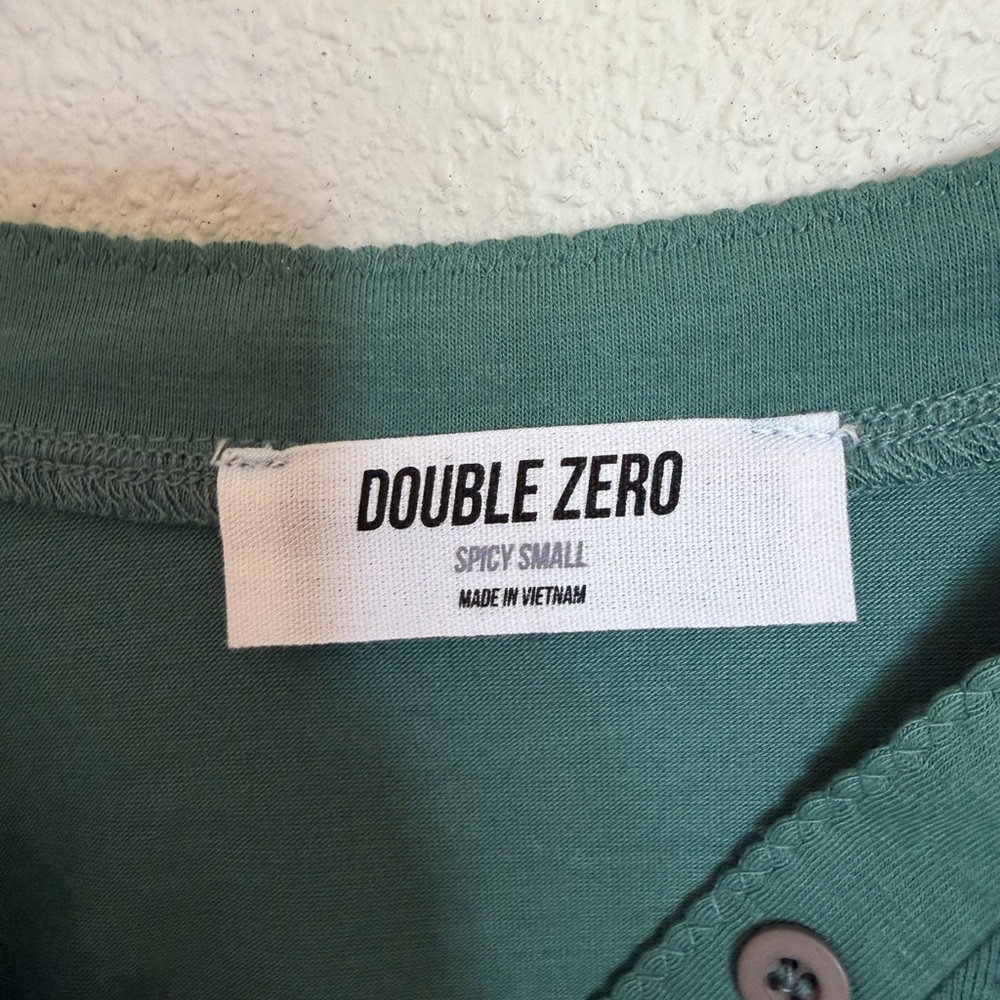 Double Zero Teal Button-Up Top NWT - image 4